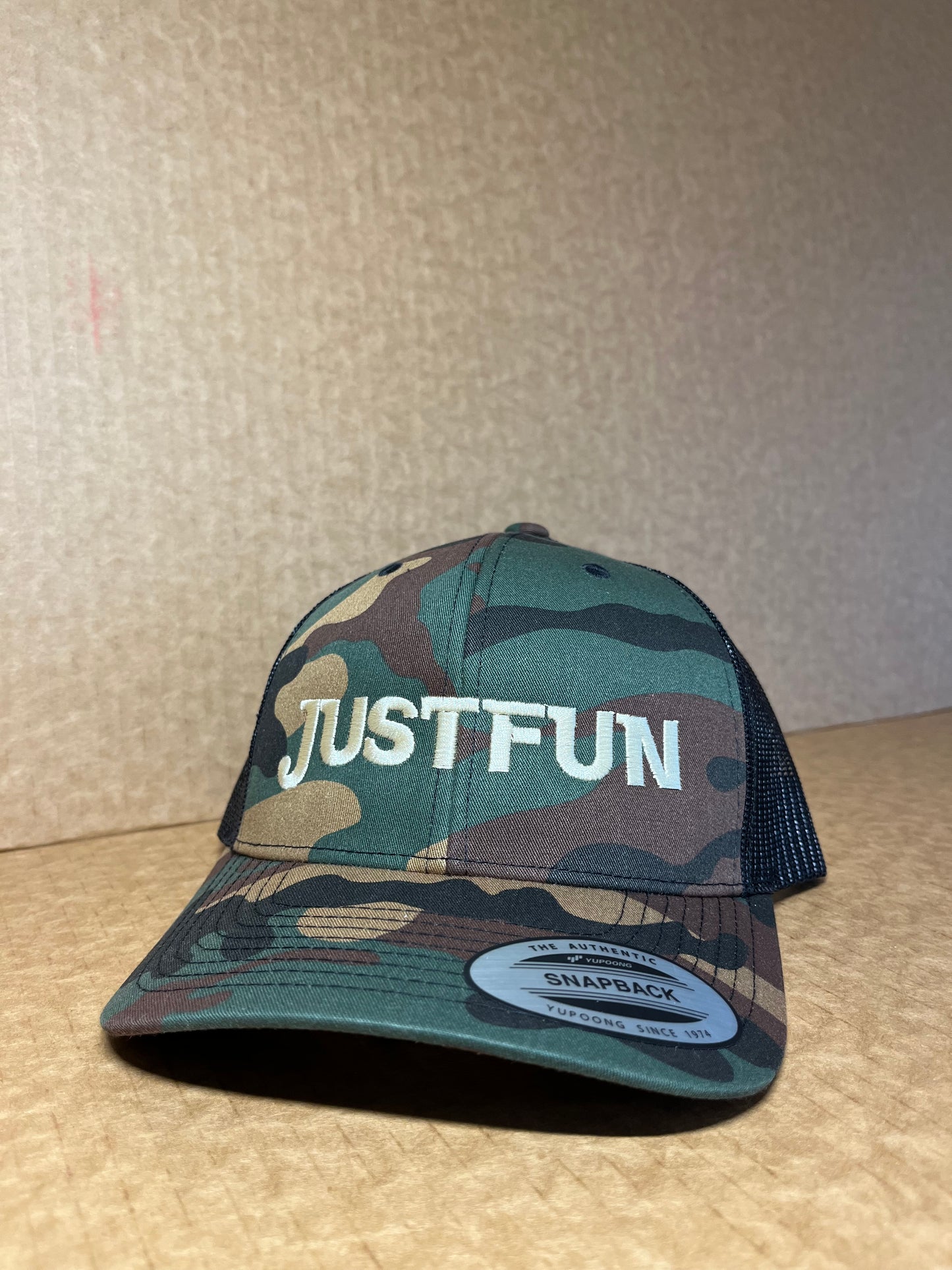 JUSTFUN Trucker Hat Rounded Embroidered Long J Camo/White