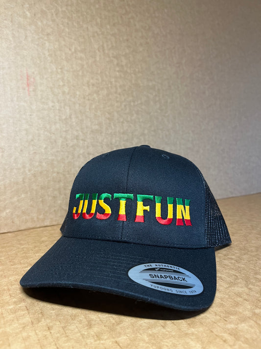 JUSTFUN Trucker Hat Rounded Embroidered Mini Bubble Tricolor - red, gold, green